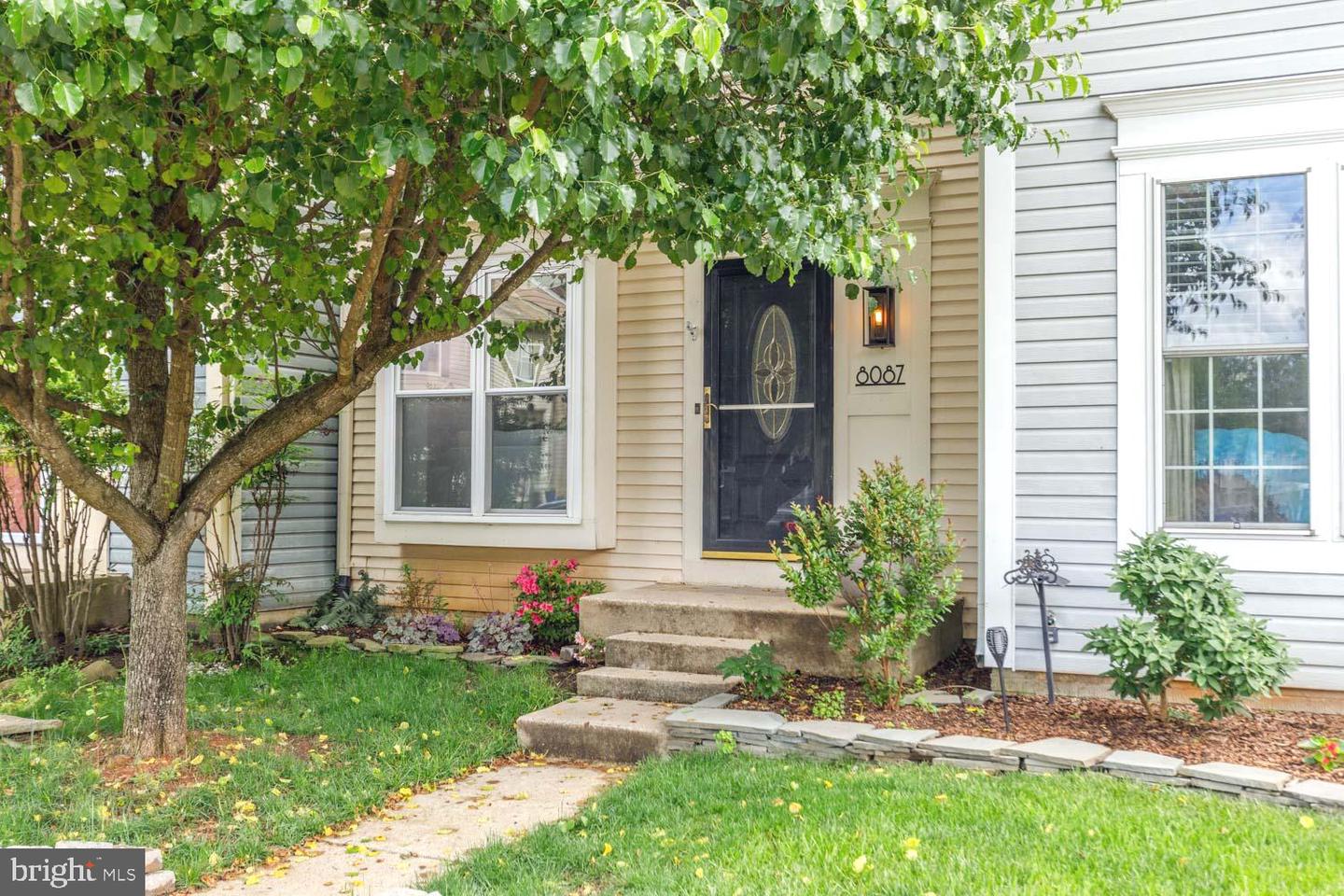8087 TOPPER CT, ALEXANDRIA, Virginia 22315, 2 Bedrooms Bedrooms, ,1 BathroomBathrooms,Residential,For sale,8087 TOPPER CT,VAFX2223026 MLS # VAFX2223026