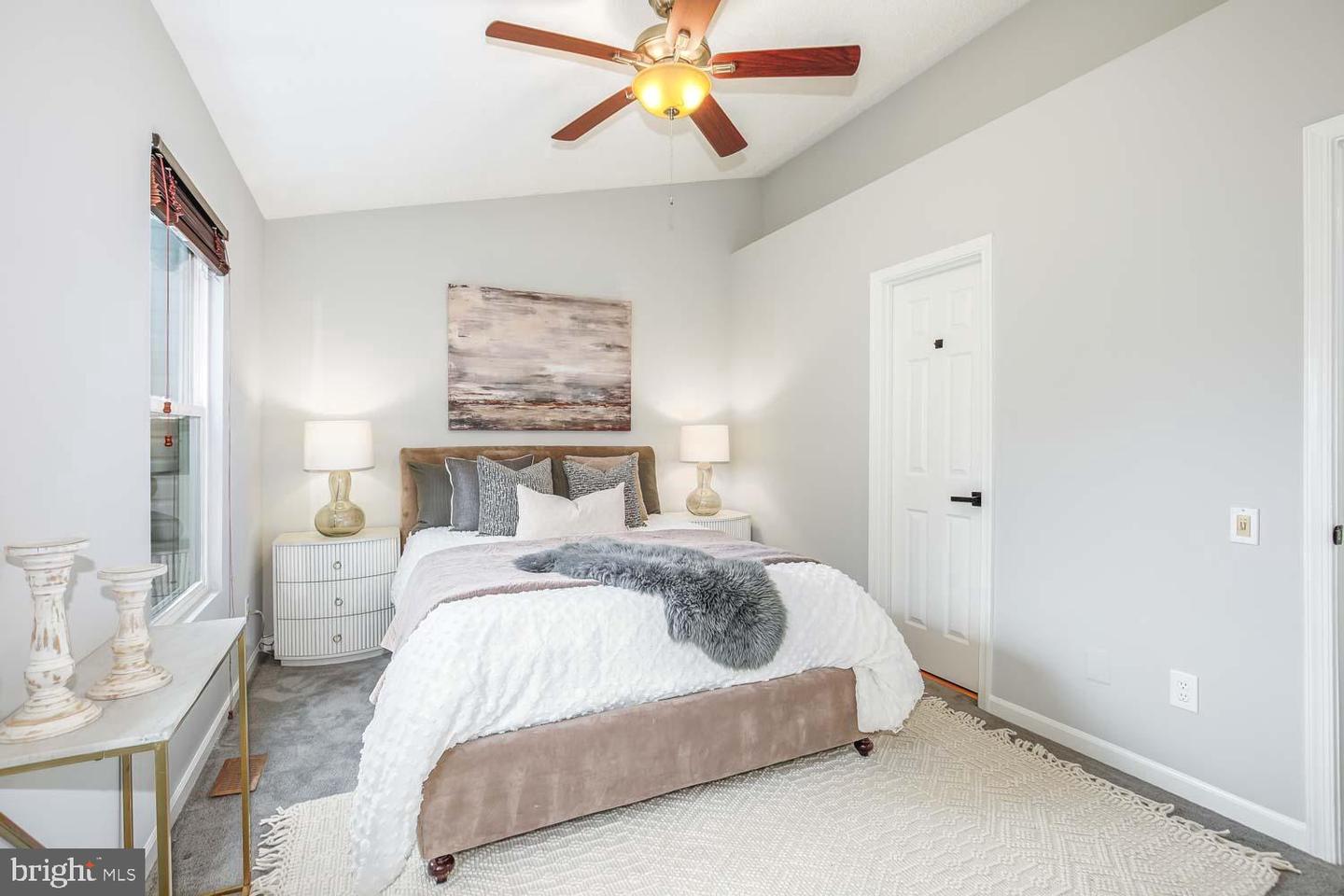 8087 TOPPER CT, ALEXANDRIA, Virginia 22315, 2 Bedrooms Bedrooms, ,1 BathroomBathrooms,Residential,For sale,8087 TOPPER CT,VAFX2223026 MLS # VAFX2223026