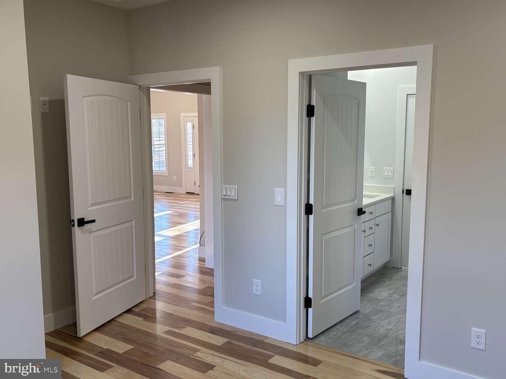 9291 EVERONA RD, UNIONVILLE, Virginia 22567, 3 Bedrooms Bedrooms, ,2 BathroomsBathrooms,Residential,9291 EVERONA RD,VAOR2009186 MLS # VAOR2009186