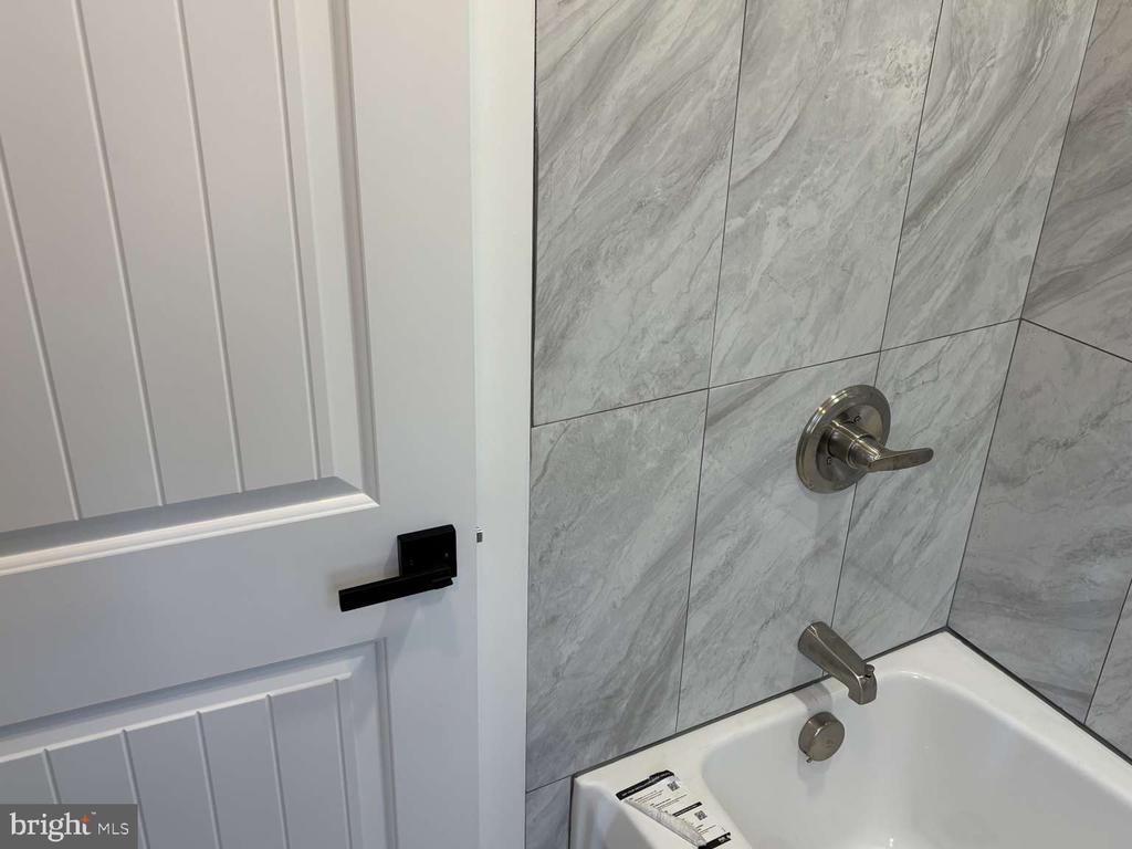 9291 EVERONA RD, UNIONVILLE, Virginia 22567, 3 Bedrooms Bedrooms, ,2 BathroomsBathrooms,Residential,9291 EVERONA RD,VAOR2009186 MLS # VAOR2009186