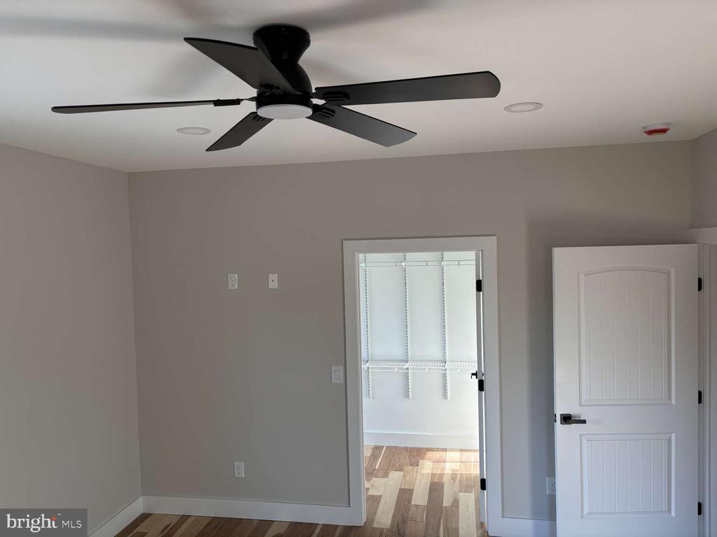 9291 EVERONA RD, UNIONVILLE, Virginia 22567, 3 Bedrooms Bedrooms, ,2 BathroomsBathrooms,Residential,9291 EVERONA RD,VAOR2009186 MLS # VAOR2009186