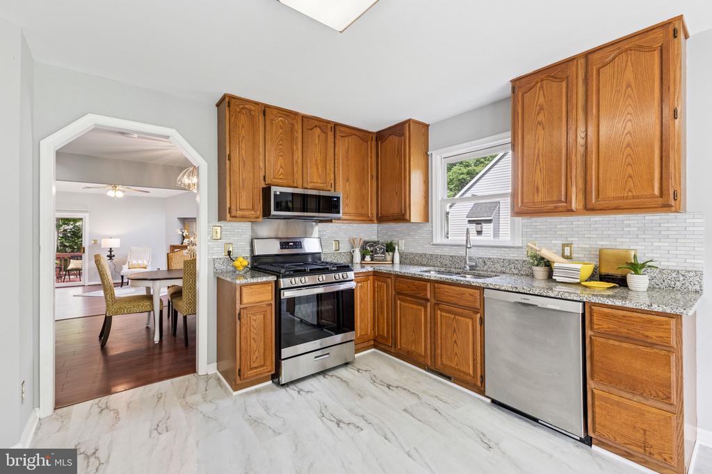 4209 OAKHILL RD, FREDERICKSBURG, Virginia 22408, 4 Bedrooms Bedrooms, ,2 BathroomsBathrooms,Residential,4209 OAKHILL RD,VASP2032678 MLS # VASP2032678