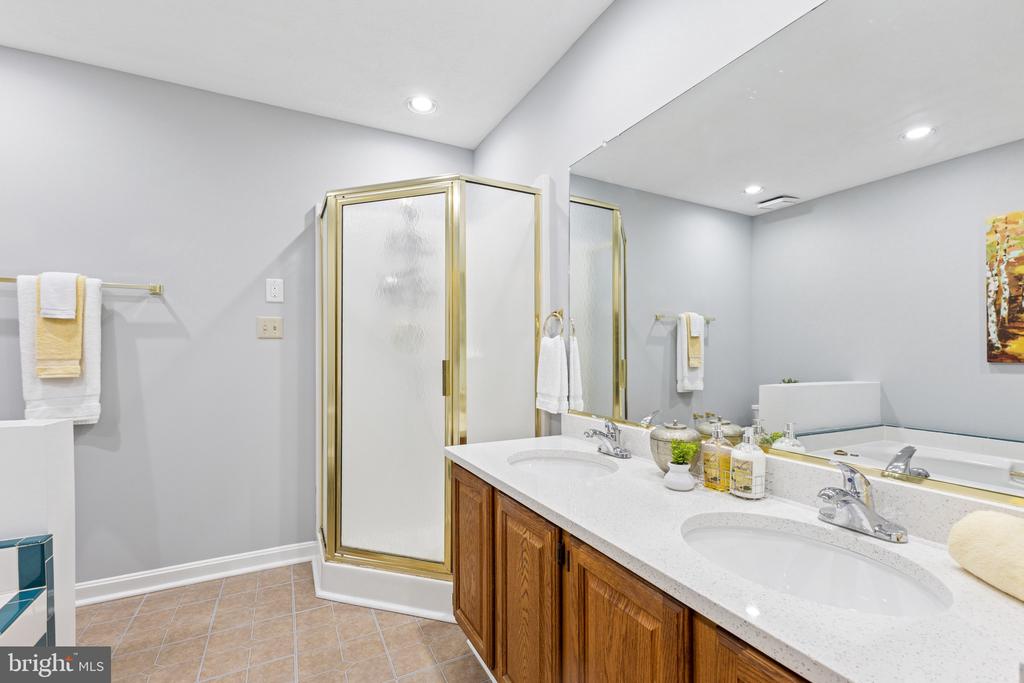 4209 OAKHILL RD, FREDERICKSBURG, Virginia 22408, 4 Bedrooms Bedrooms, ,2 BathroomsBathrooms,Residential,4209 OAKHILL RD,VASP2032678 MLS # VASP2032678