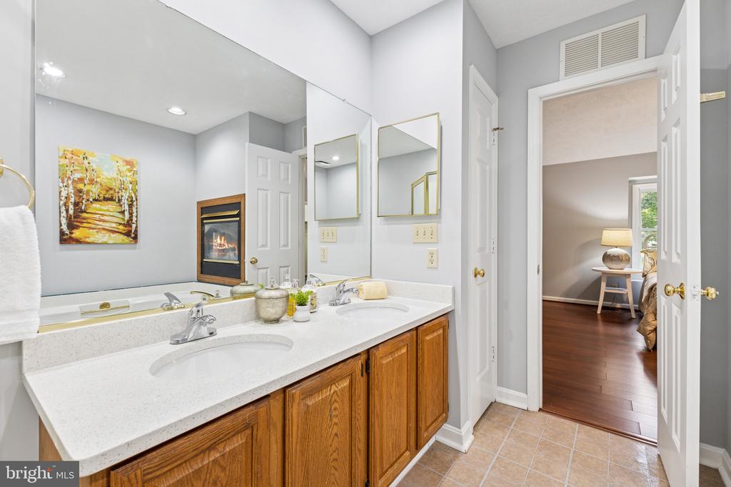 4209 OAKHILL RD, FREDERICKSBURG, Virginia 22408, 4 Bedrooms Bedrooms, ,2 BathroomsBathrooms,Residential,4209 OAKHILL RD,VASP2032678 MLS # VASP2032678