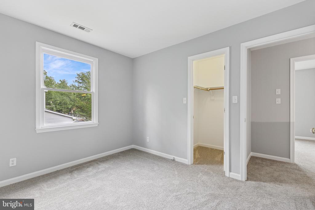 4209 OAKHILL RD, FREDERICKSBURG, Virginia 22408, 4 Bedrooms Bedrooms, ,2 BathroomsBathrooms,Residential,4209 OAKHILL RD,VASP2032678 MLS # VASP2032678