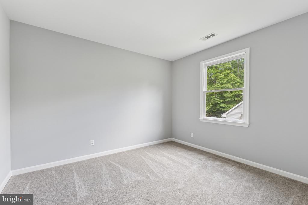 4209 OAKHILL RD, FREDERICKSBURG, Virginia 22408, 4 Bedrooms Bedrooms, ,2 BathroomsBathrooms,Residential,4209 OAKHILL RD,VASP2032678 MLS # VASP2032678