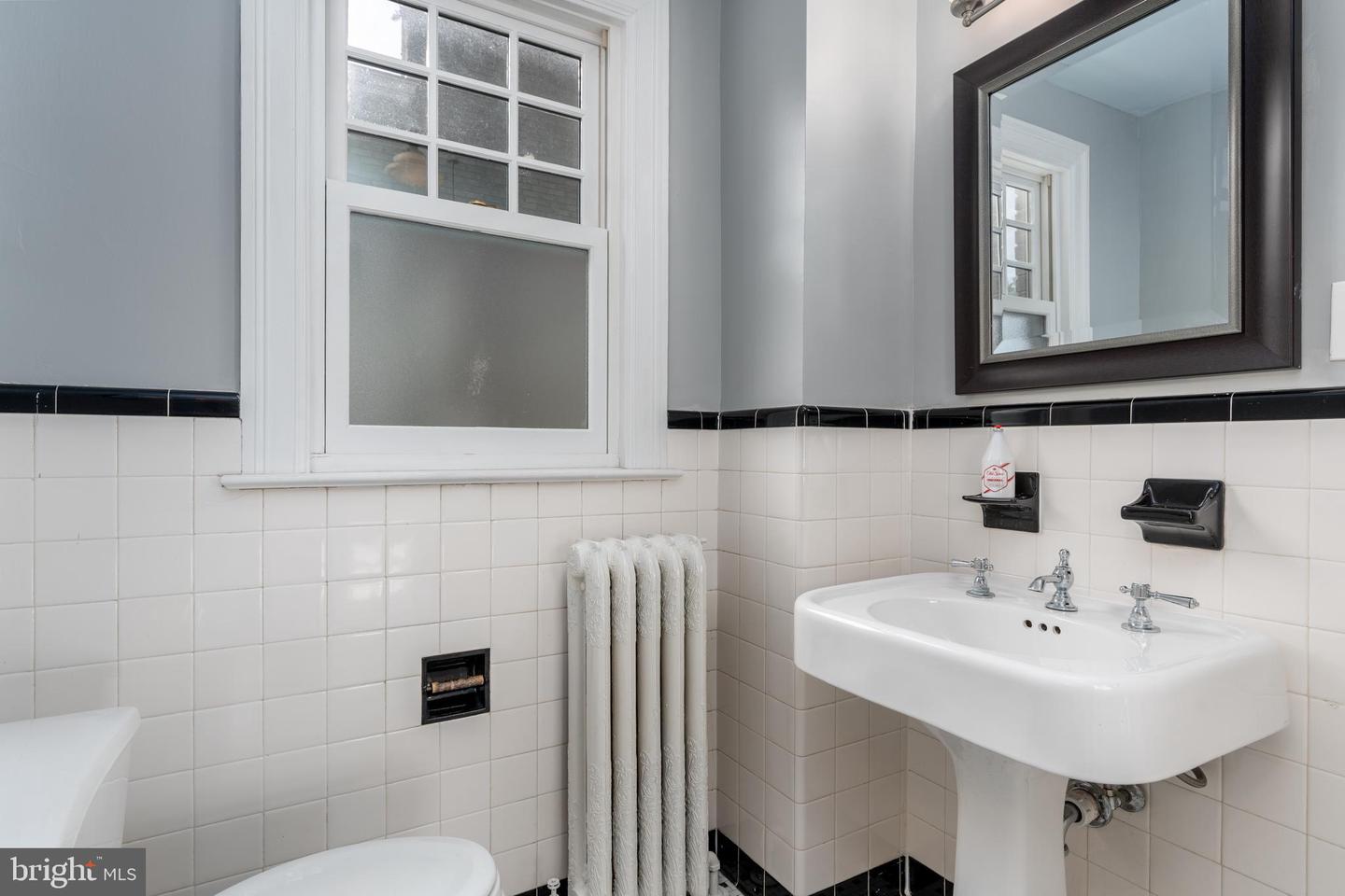 1644 HOBART ST NW, WASHINGTON, District Of Columbia 20009, 4 Bedrooms Bedrooms, ,2 BathroomsBathrooms,Residential,For sale,1644 HOBART ST NW,DCDC2187832 MLS # DCDC2187832