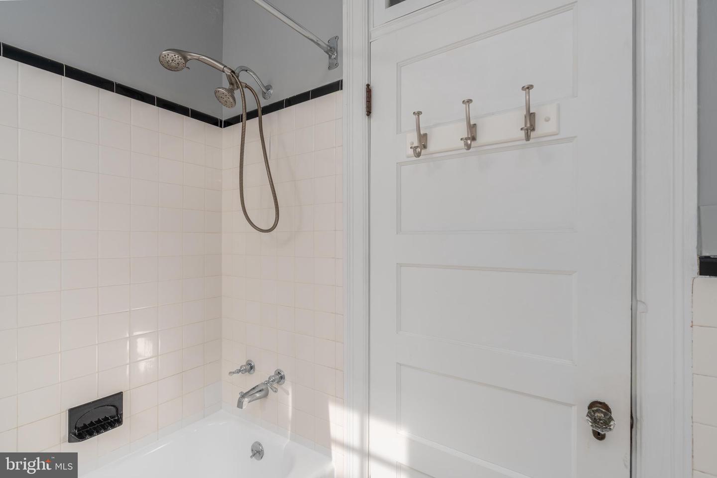 1644 HOBART ST NW, WASHINGTON, District Of Columbia 20009, 4 Bedrooms Bedrooms, ,2 BathroomsBathrooms,Residential,For sale,1644 HOBART ST NW,DCDC2187832 MLS # DCDC2187832