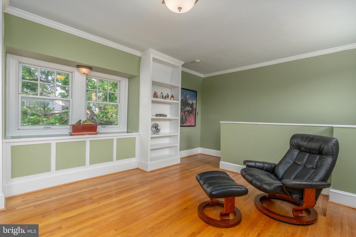 1644 HOBART ST NW, WASHINGTON, District Of Columbia 20009, 4 Bedrooms Bedrooms, ,2 BathroomsBathrooms,Residential,For sale,1644 HOBART ST NW,DCDC2187832 MLS # DCDC2187832