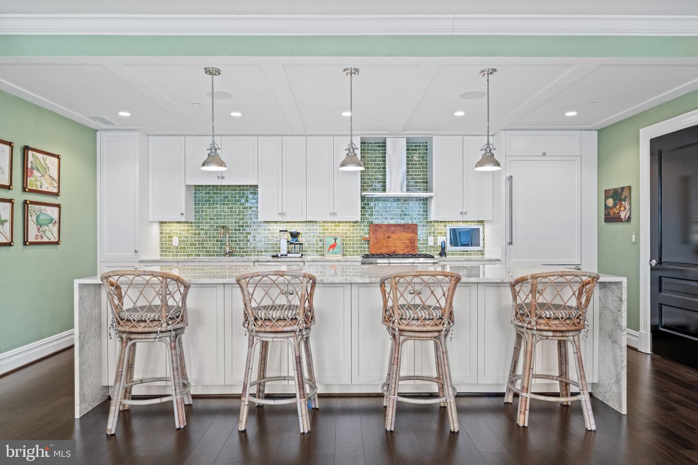 6900 FLEETWOOD RD #706, MCLEAN, Virginia 22101, 2 Bedrooms Bedrooms, 7 Rooms Rooms,2 BathroomsBathrooms,Residential,For sale,6900 FLEETWOOD RD #706,VAFX2225946 MLS # VAFX2225946