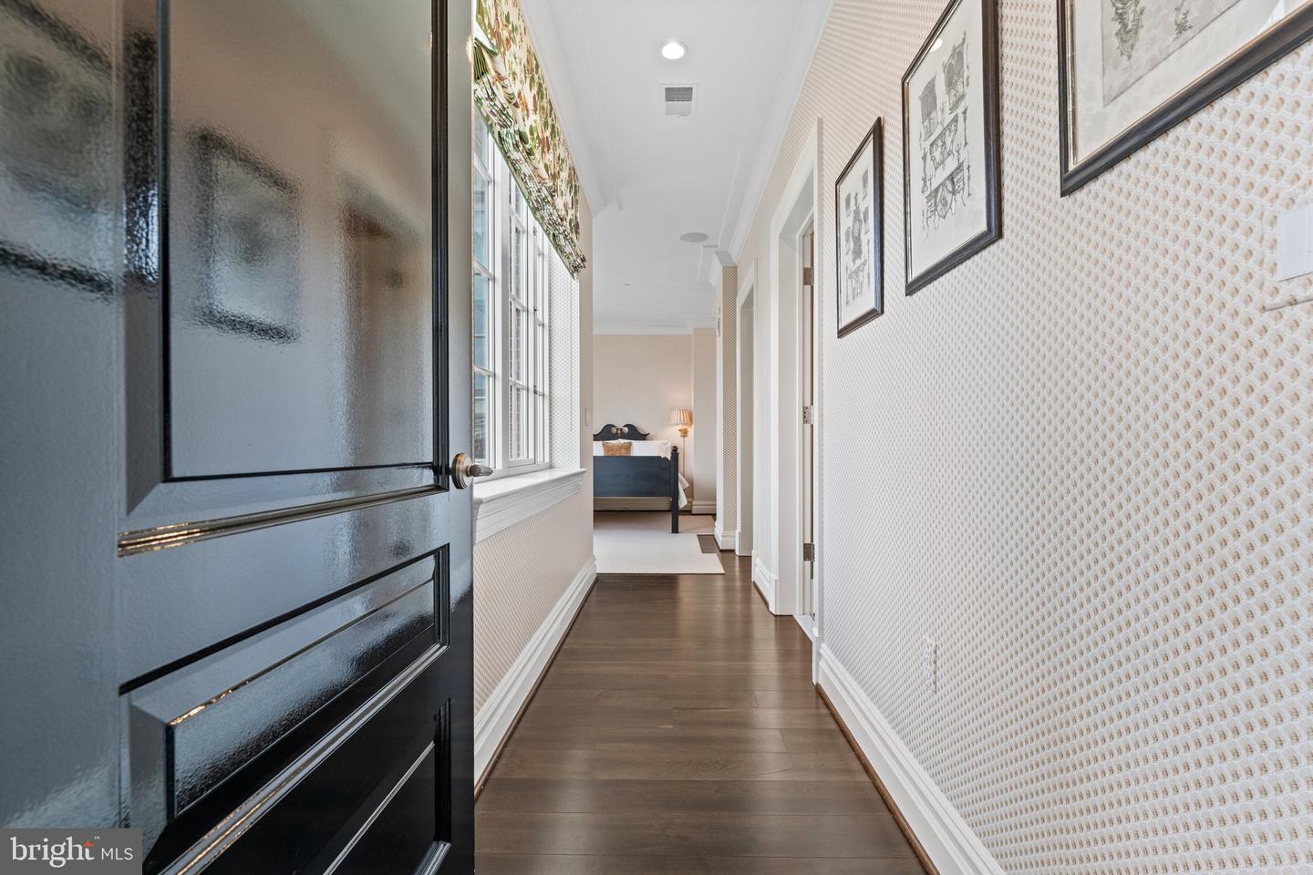 6900 FLEETWOOD RD #706, MCLEAN, Virginia 22101, 2 Bedrooms Bedrooms, 7 Rooms Rooms,2 BathroomsBathrooms,Residential,For sale,6900 FLEETWOOD RD #706,VAFX2225946 MLS # VAFX2225946