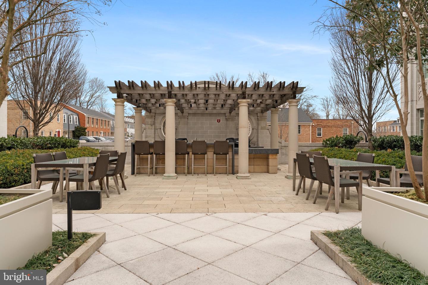 6900 FLEETWOOD RD #706, MCLEAN, Virginia 22101, 2 Bedrooms Bedrooms, 7 Rooms Rooms,2 BathroomsBathrooms,Residential,For sale,6900 FLEETWOOD RD #706,VAFX2225946 MLS # VAFX2225946