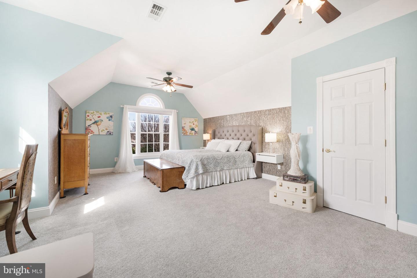 44011 CHELTENHAM CIR, ASHBURN, Virginia 20147, 5 Bedrooms Bedrooms, ,4 BathroomsBathrooms,Residential,For sale,44011 CHELTENHAM CIR,VALO2090708 MLS # VALO2090708