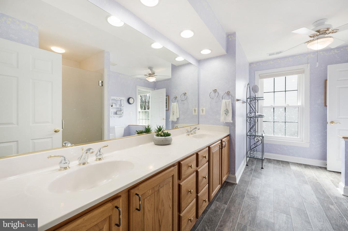 44011 CHELTENHAM CIR, ASHBURN, Virginia 20147, 5 Bedrooms Bedrooms, ,4 BathroomsBathrooms,Residential,For sale,44011 CHELTENHAM CIR,VALO2090708 MLS # VALO2090708