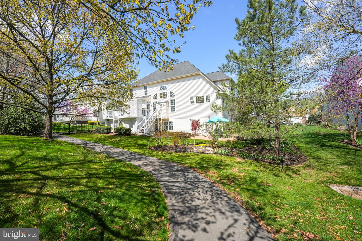 44011 CHELTENHAM CIR, ASHBURN, Virginia 20147, 5 Bedrooms Bedrooms, ,4 BathroomsBathrooms,Residential,For sale,44011 CHELTENHAM CIR,VALO2090708 MLS # VALO2090708