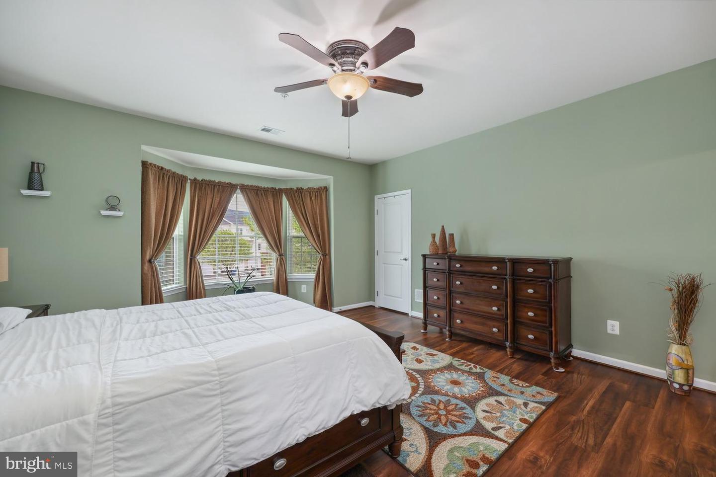 24606 JOHNSON OAK TER, STERLING, Virginia 20166, 2 Bedrooms Bedrooms, ,2 BathroomsBathrooms,Residential,For sale,24606 JOHNSON OAK TER,VALO2090744 MLS # VALO2090744
