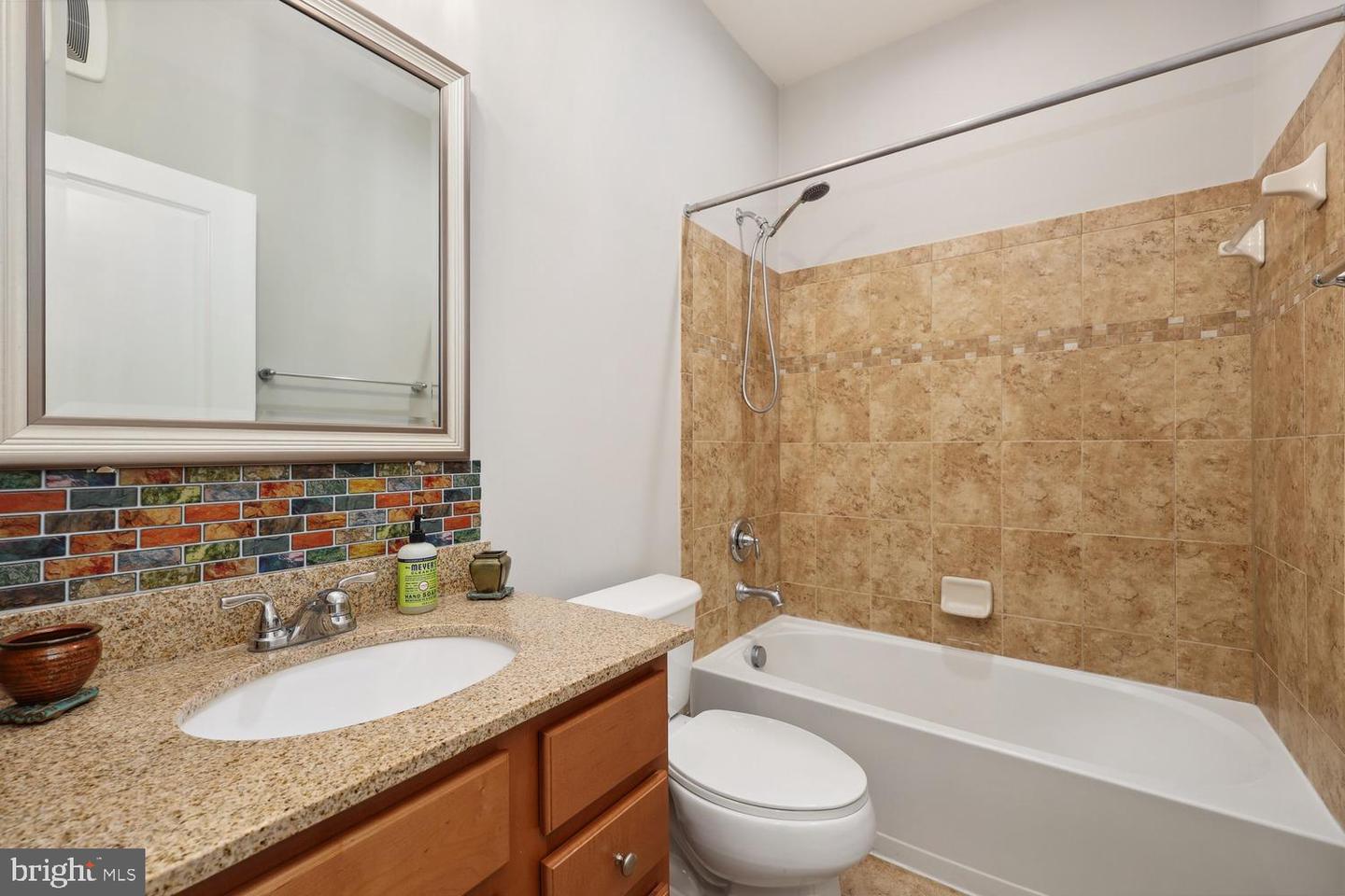 24606 JOHNSON OAK TER, STERLING, Virginia 20166, 2 Bedrooms Bedrooms, ,2 BathroomsBathrooms,Residential,For sale,24606 JOHNSON OAK TER,VALO2090744 MLS # VALO2090744