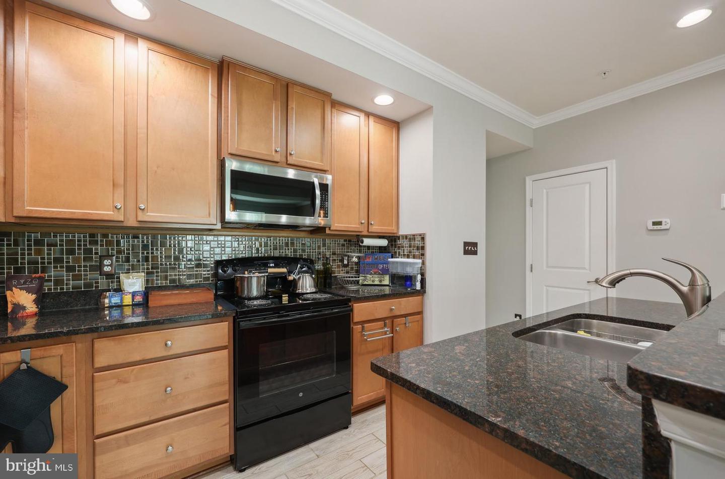 24606 JOHNSON OAK TER, STERLING, Virginia 20166, 2 Bedrooms Bedrooms, ,2 BathroomsBathrooms,Residential,For sale,24606 JOHNSON OAK TER,VALO2090744 MLS # VALO2090744