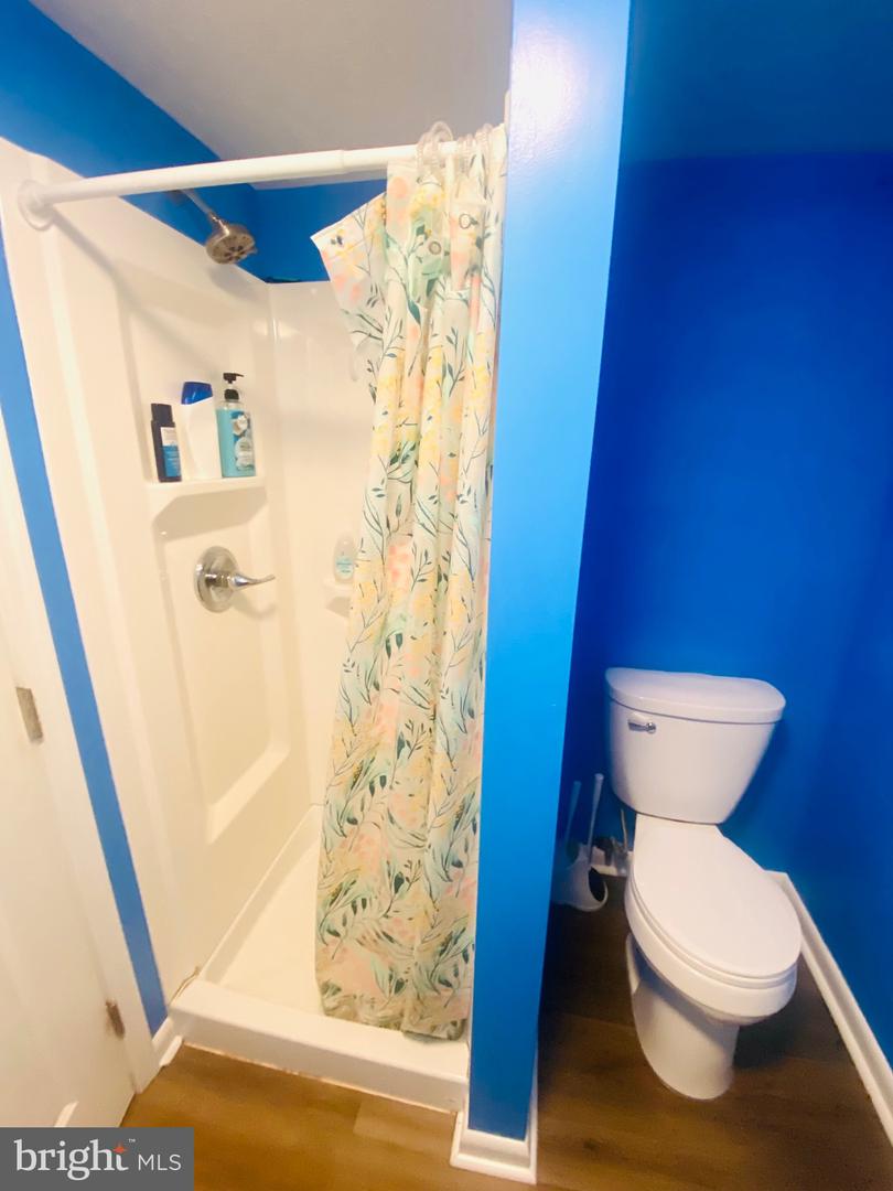 205 PARKWAY ST, WINCHESTER, Virginia 22601, 3 Bedrooms Bedrooms, ,2 BathroomsBathrooms,Residential,For sale,205 PARKWAY ST,VAWI2007344 MLS # VAWI2007344