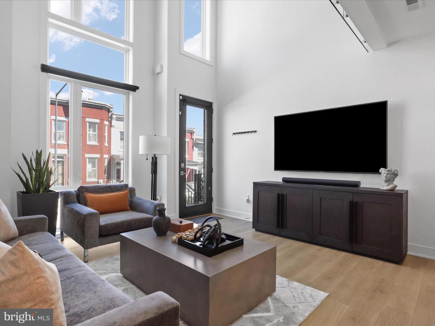 558 HARVARD ST NW #B, WASHINGTON, District Of Columbia 20001, 4 Bedrooms Bedrooms, ,4 BathroomsBathrooms,Residential,For sale,558 HARVARD ST NW #B,DCDC2189742 MLS # DCDC2189742