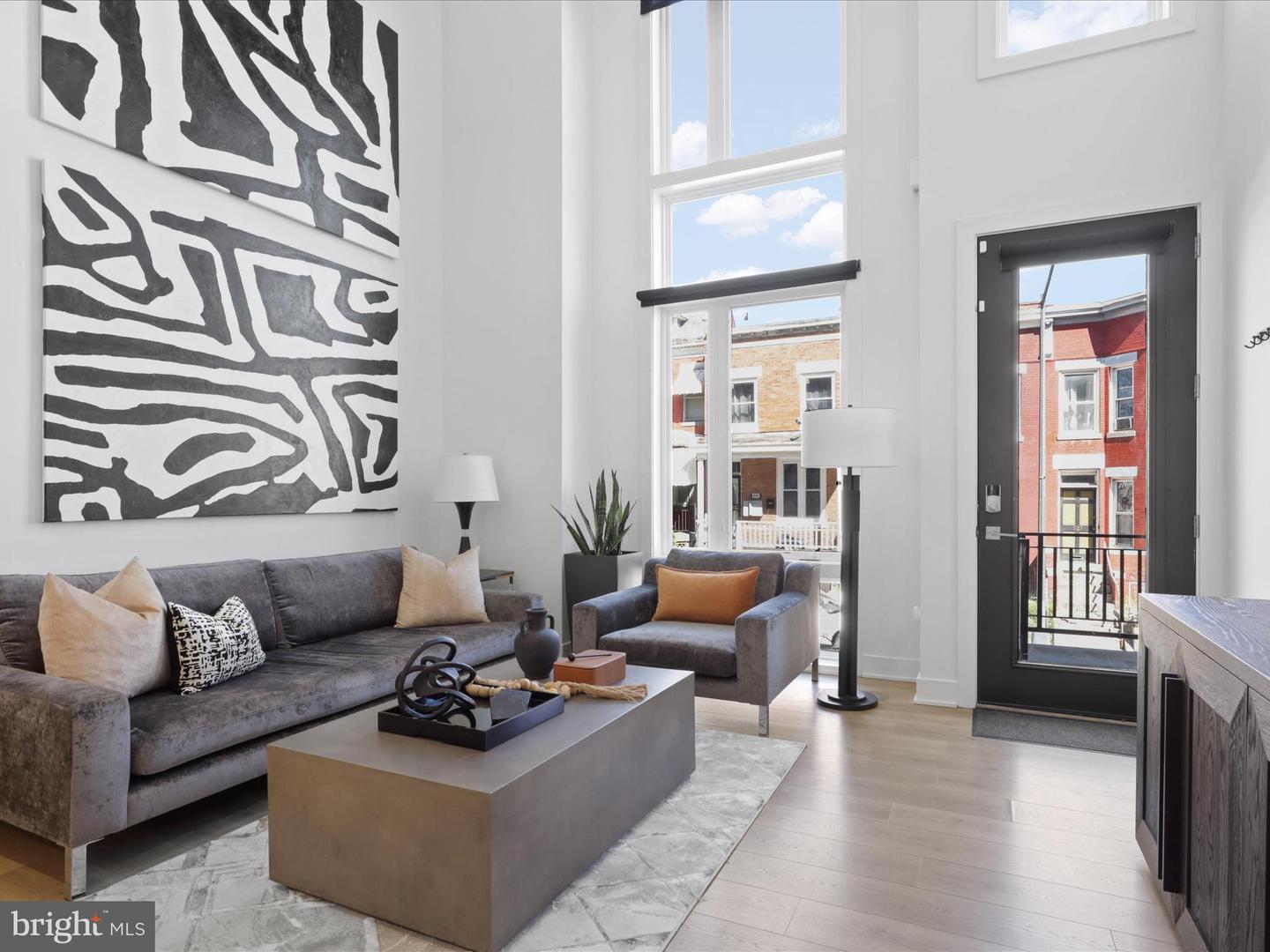 558 HARVARD ST NW #B, WASHINGTON, District Of Columbia 20001, 4 Bedrooms Bedrooms, ,4 BathroomsBathrooms,Residential,For sale,558 HARVARD ST NW #B,DCDC2189742 MLS # DCDC2189742