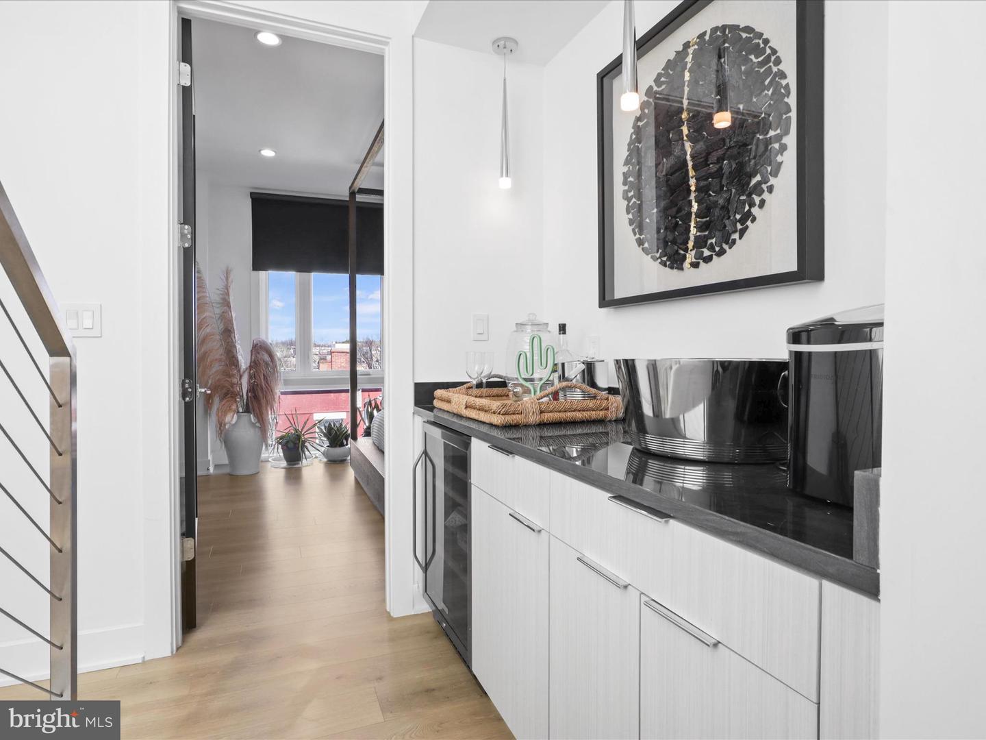 558 HARVARD ST NW #B, WASHINGTON, District Of Columbia 20001, 4 Bedrooms Bedrooms, ,4 BathroomsBathrooms,Residential,For sale,558 HARVARD ST NW #B,DCDC2189742 MLS # DCDC2189742