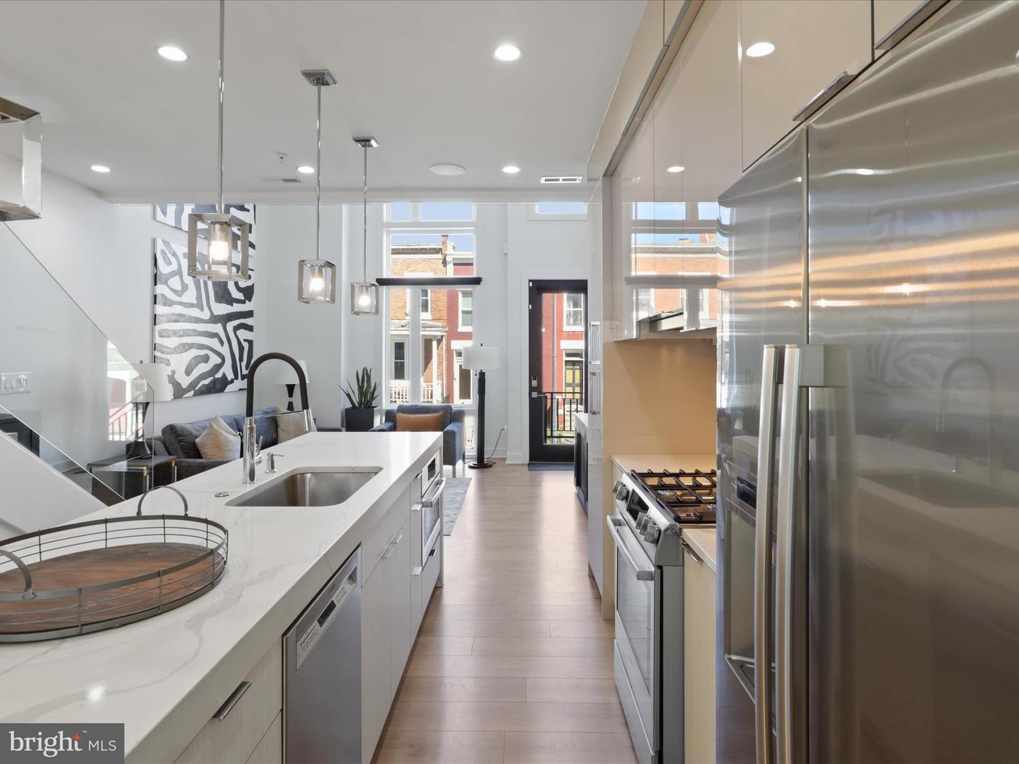 558 HARVARD ST NW #B, WASHINGTON, District Of Columbia 20001, 4 Bedrooms Bedrooms, ,4 BathroomsBathrooms,Residential,For sale,558 HARVARD ST NW #B,DCDC2189742 MLS # DCDC2189742