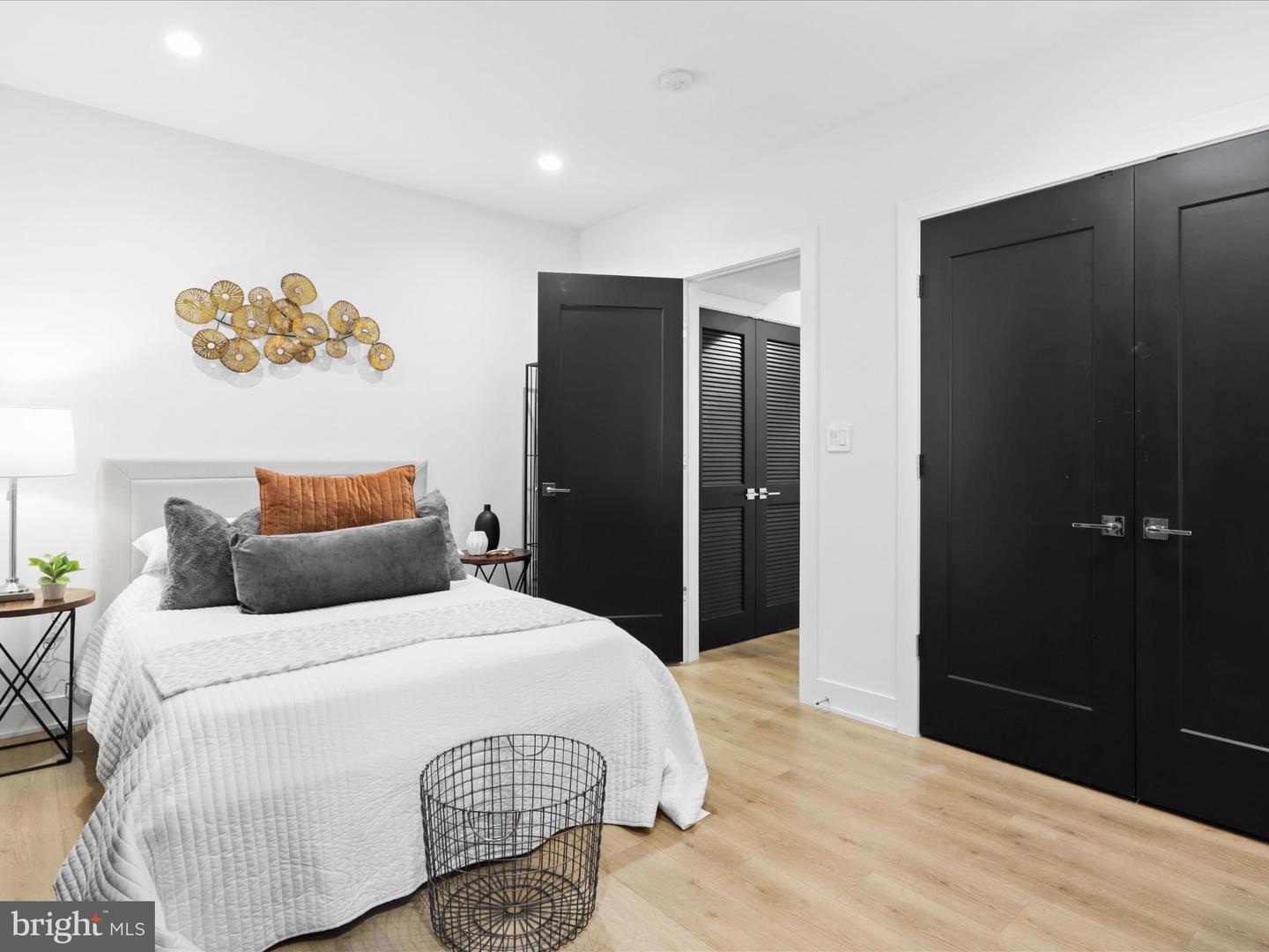 558 HARVARD ST NW #B, WASHINGTON, District Of Columbia 20001, 4 Bedrooms Bedrooms, ,4 BathroomsBathrooms,Residential,For sale,558 HARVARD ST NW #B,DCDC2189742 MLS # DCDC2189742