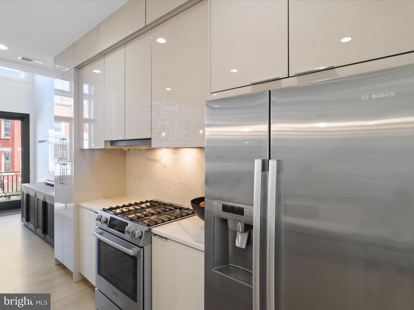 558 HARVARD ST NW #B, WASHINGTON, District Of Columbia 20001, 4 Bedrooms Bedrooms, ,4 BathroomsBathrooms,Residential,For sale,558 HARVARD ST NW #B,DCDC2189742 MLS # DCDC2189742