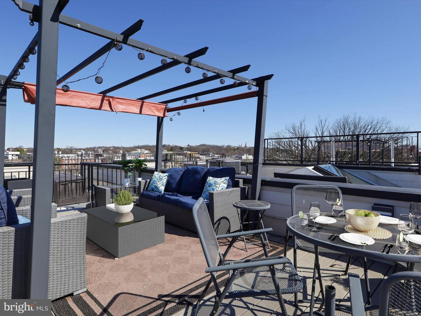 558 HARVARD ST NW #B, WASHINGTON, District Of Columbia 20001, 4 Bedrooms Bedrooms, ,4 BathroomsBathrooms,Residential,For sale,558 HARVARD ST NW #B,DCDC2189742 MLS # DCDC2189742