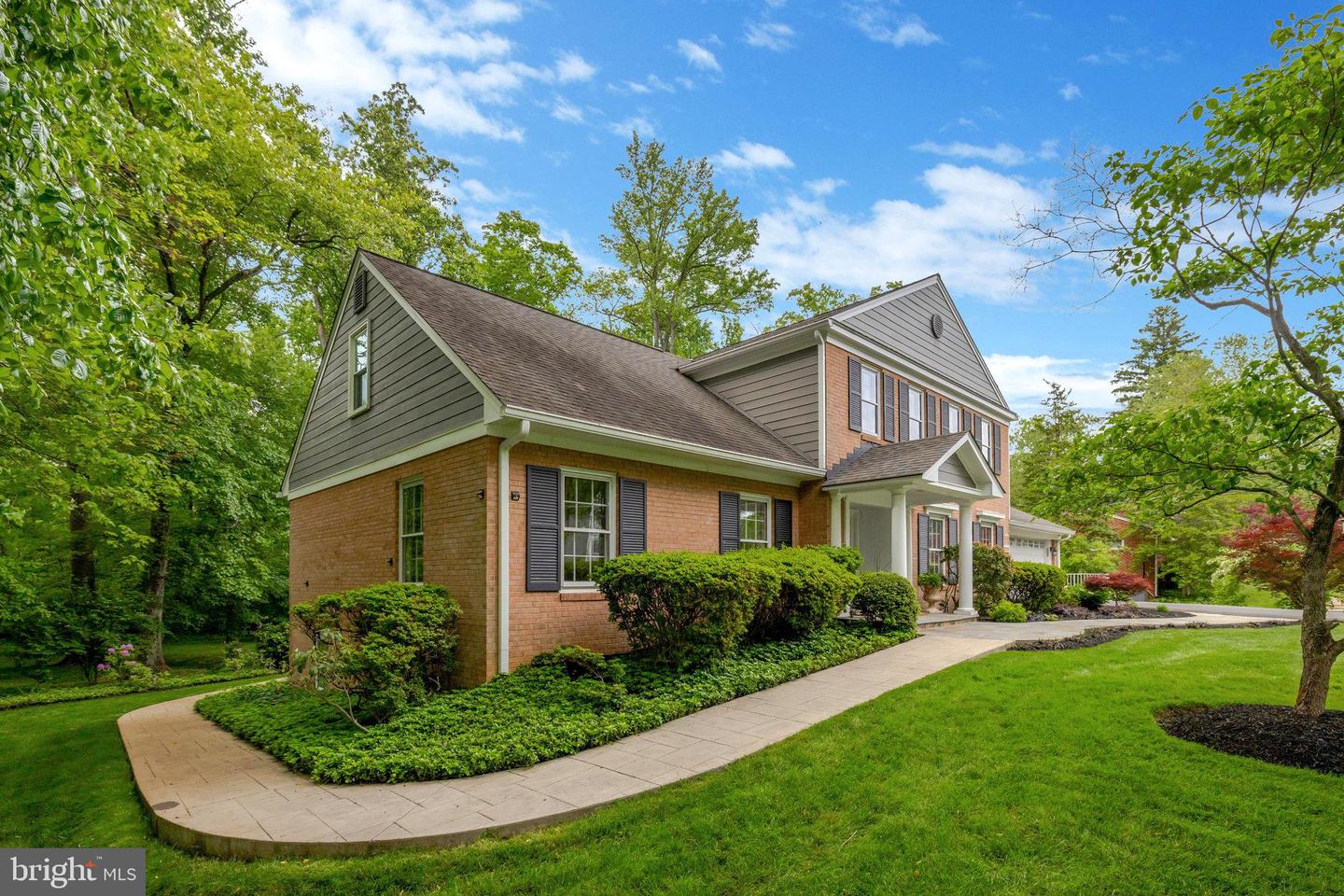 3204 BARBARA LN, FAIRFAX, Virginia 22031, 5 Bedrooms Bedrooms, ,3 BathroomsBathrooms,Residential,For sale,3204 BARBARA LN,VAFX2227568 MLS # VAFX2227568