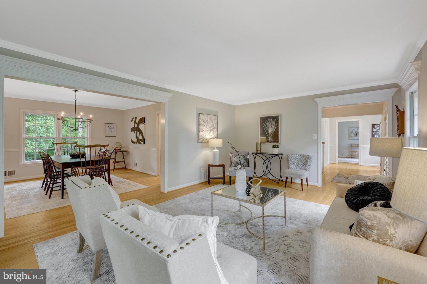 3204 BARBARA LN, FAIRFAX, Virginia 22031, 5 Bedrooms Bedrooms, ,3 BathroomsBathrooms,Residential,For sale,3204 BARBARA LN,VAFX2227568 MLS # VAFX2227568