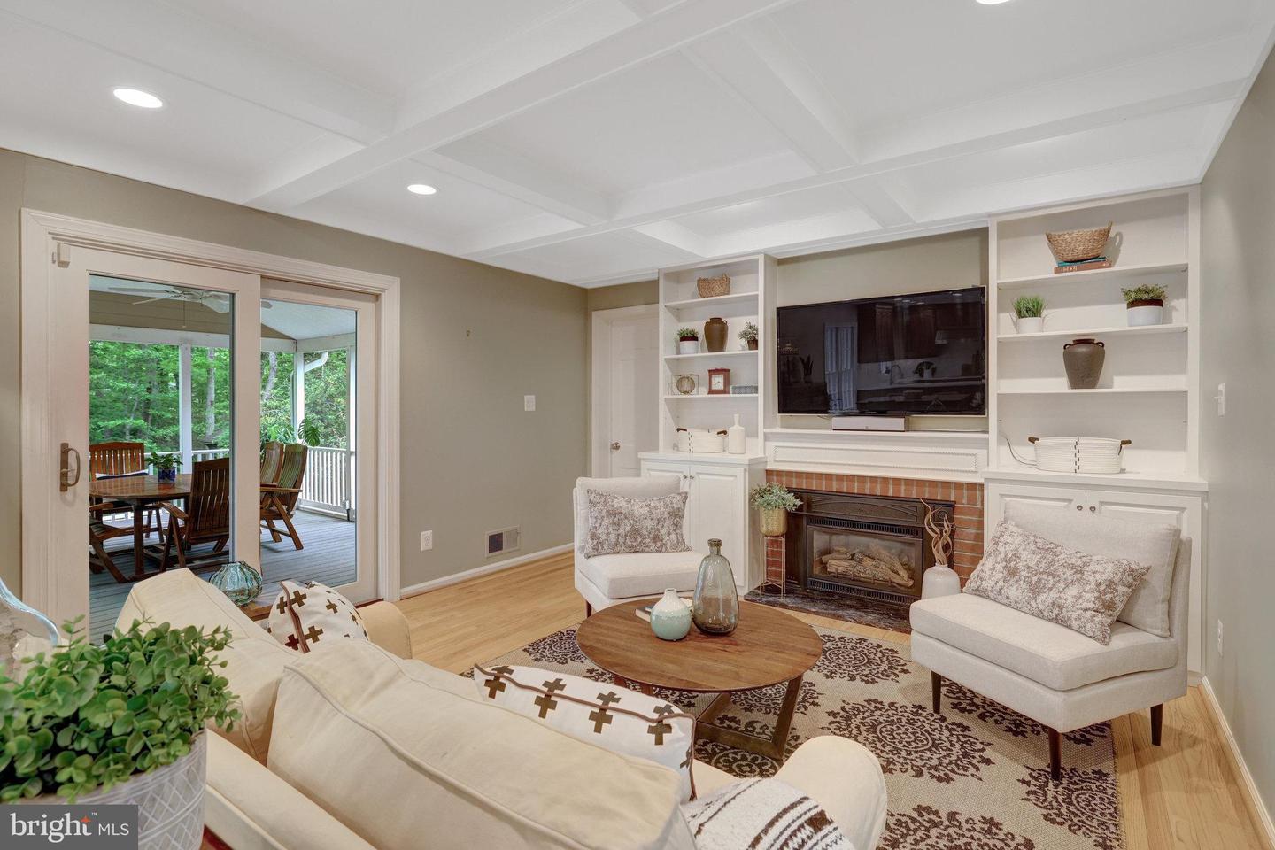 3204 BARBARA LN, FAIRFAX, Virginia 22031, 5 Bedrooms Bedrooms, ,3 BathroomsBathrooms,Residential,For sale,3204 BARBARA LN,VAFX2227568 MLS # VAFX2227568