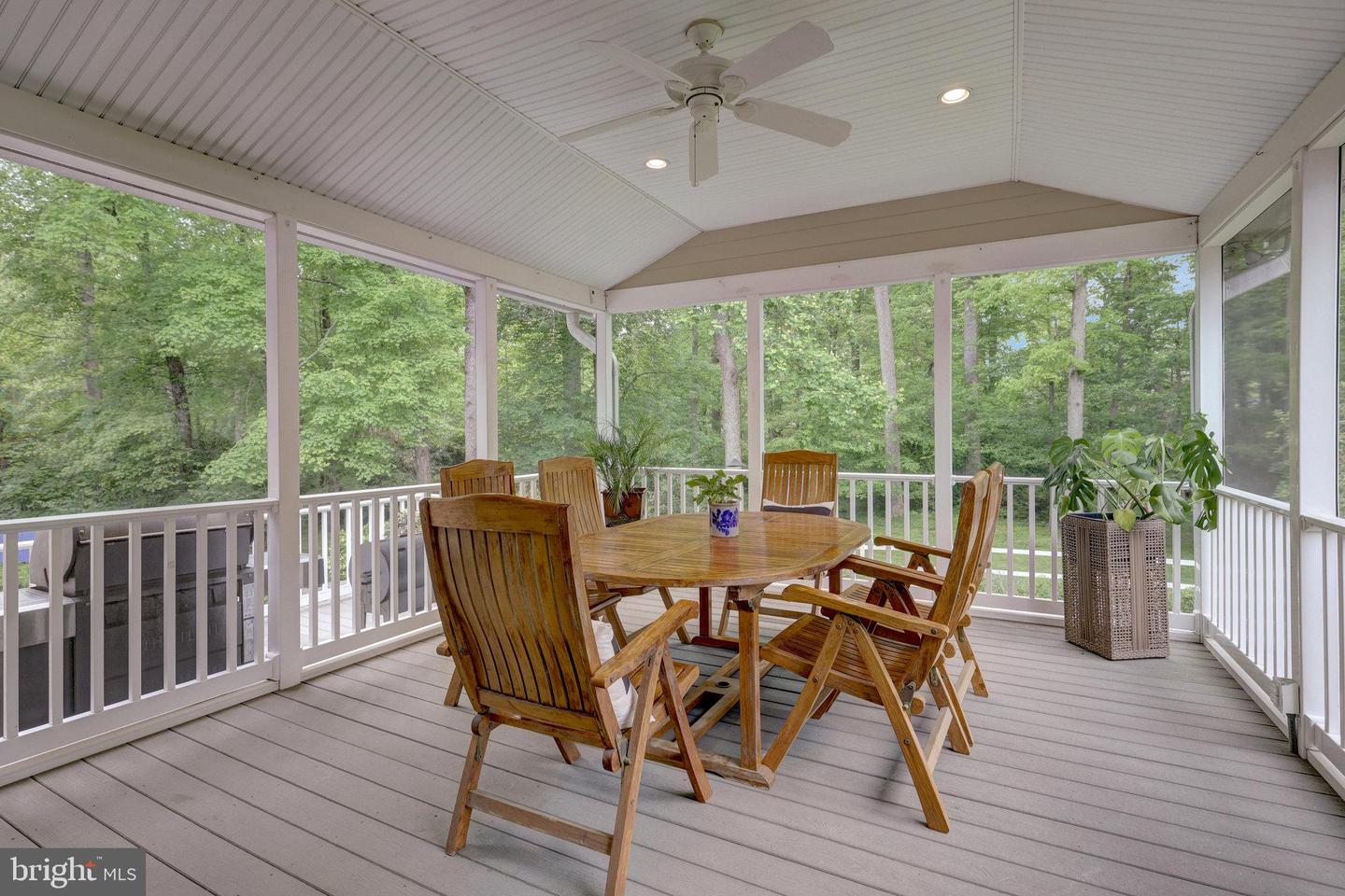 3204 BARBARA LN, FAIRFAX, Virginia 22031, 5 Bedrooms Bedrooms, ,3 BathroomsBathrooms,Residential,For sale,3204 BARBARA LN,VAFX2227568 MLS # VAFX2227568