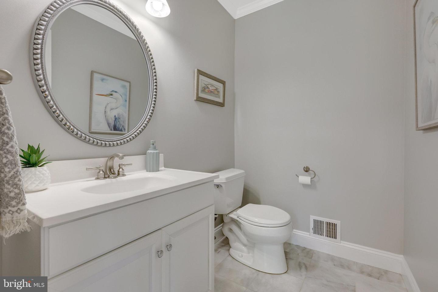 3204 BARBARA LN, FAIRFAX, Virginia 22031, 5 Bedrooms Bedrooms, ,3 BathroomsBathrooms,Residential,For sale,3204 BARBARA LN,VAFX2227568 MLS # VAFX2227568