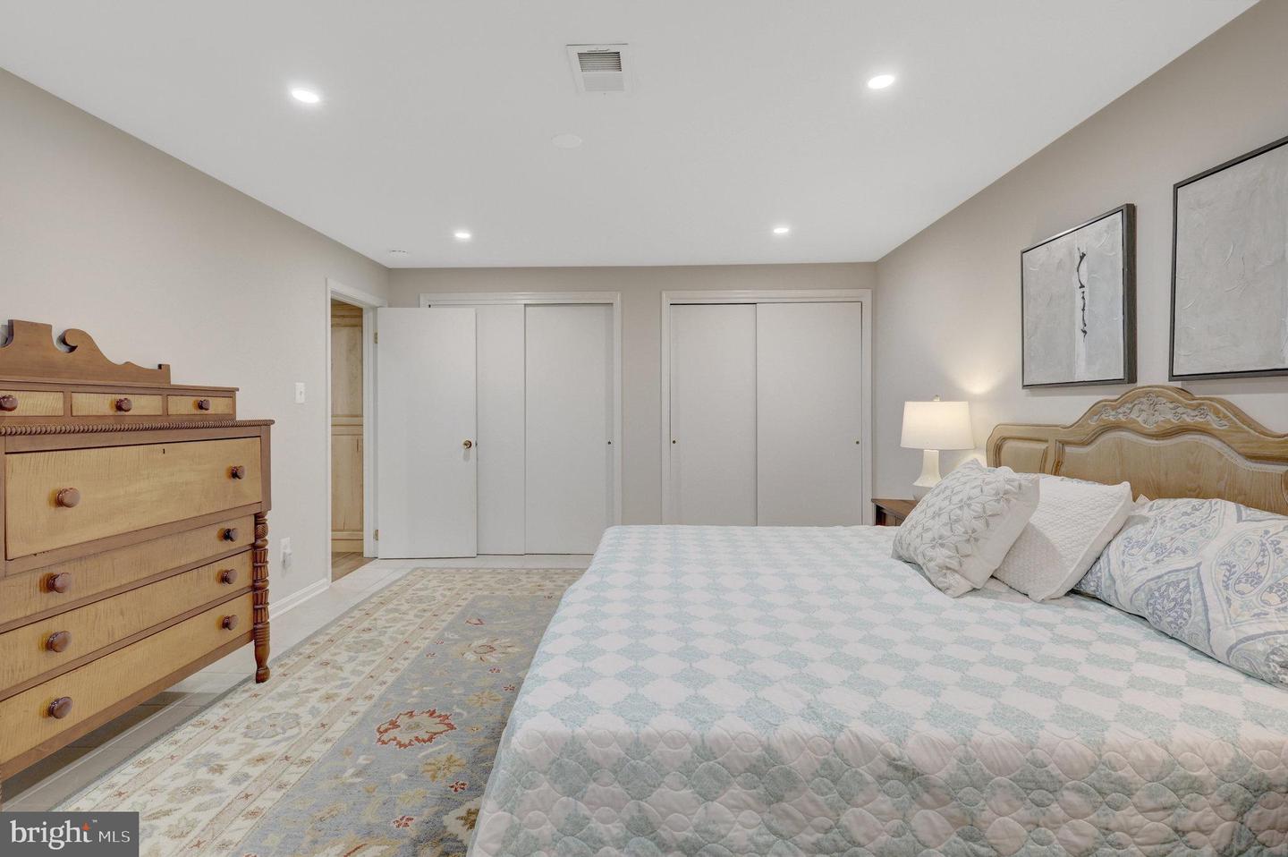 3204 BARBARA LN, FAIRFAX, Virginia 22031, 5 Bedrooms Bedrooms, ,3 BathroomsBathrooms,Residential,For sale,3204 BARBARA LN,VAFX2227568 MLS # VAFX2227568