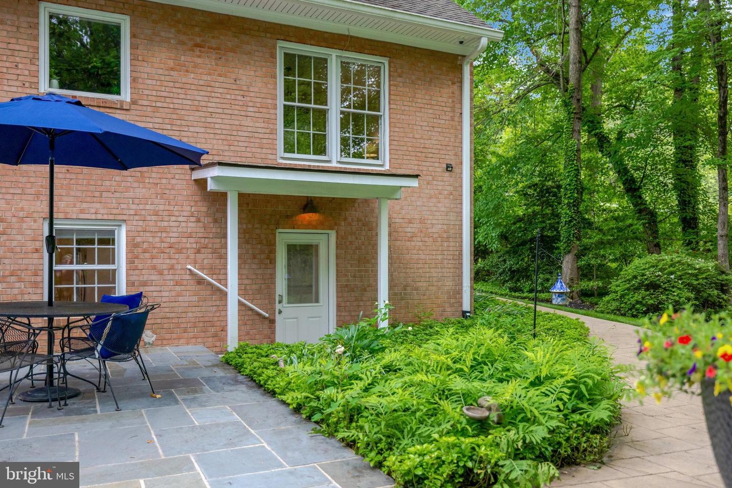 3204 BARBARA LN, FAIRFAX, Virginia 22031, 5 Bedrooms Bedrooms, ,3 BathroomsBathrooms,Residential,For sale,3204 BARBARA LN,VAFX2227568 MLS # VAFX2227568
