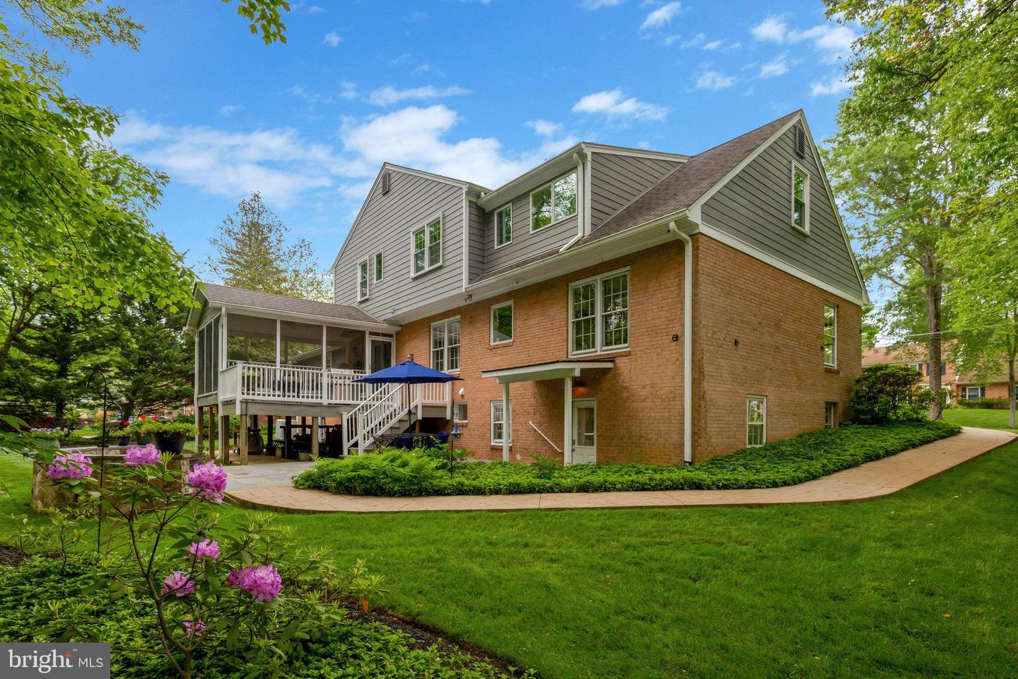 3204 BARBARA LN, FAIRFAX, Virginia 22031, 5 Bedrooms Bedrooms, ,3 BathroomsBathrooms,Residential,For sale,3204 BARBARA LN,VAFX2227568 MLS # VAFX2227568