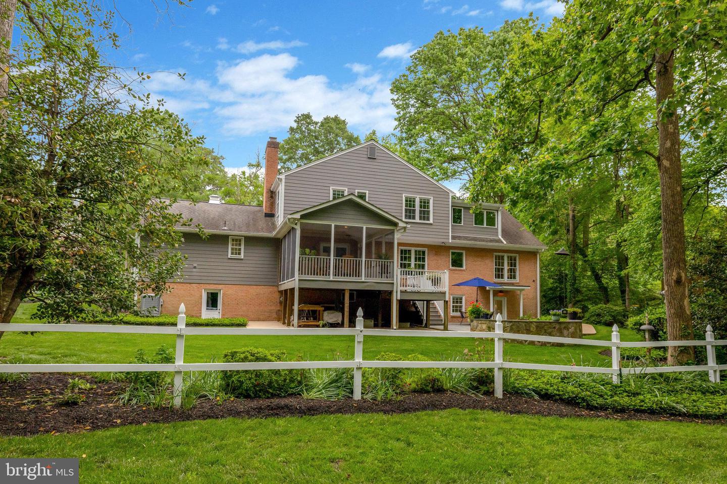 3204 BARBARA LN, FAIRFAX, Virginia 22031, 5 Bedrooms Bedrooms, ,3 BathroomsBathrooms,Residential,For sale,3204 BARBARA LN,VAFX2227568 MLS # VAFX2227568