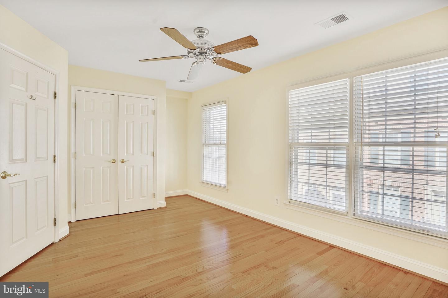 811 WATER PL, ALEXANDRIA, Virginia 22314, 3 Bedrooms Bedrooms, ,2 BathroomsBathrooms,Residential,For sale,811 WATER PL,VAAX2042850 MLS # VAAX2042850