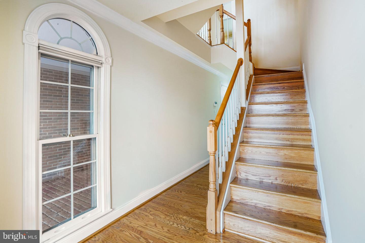 811 WATER PL, ALEXANDRIA, Virginia 22314, 3 Bedrooms Bedrooms, ,2 BathroomsBathrooms,Residential,For sale,811 WATER PL,VAAX2042850 MLS # VAAX2042850