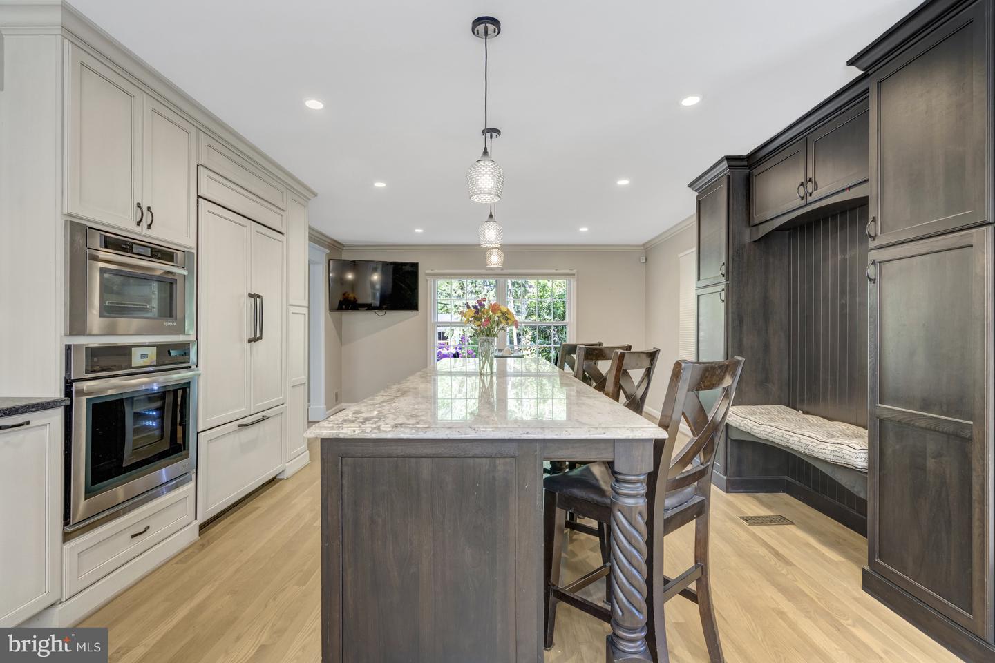 3313 MIDLAND RD, FAIRFAX, Virginia 22031, 5 Bedrooms Bedrooms, ,3 BathroomsBathrooms,Residential,For sale,3313 MIDLAND RD,VAFX2228354 MLS # VAFX2228354