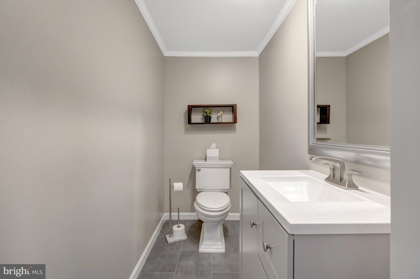 3313 MIDLAND RD, FAIRFAX, Virginia 22031, 5 Bedrooms Bedrooms, ,3 BathroomsBathrooms,Residential,For sale,3313 MIDLAND RD,VAFX2228354 MLS # VAFX2228354