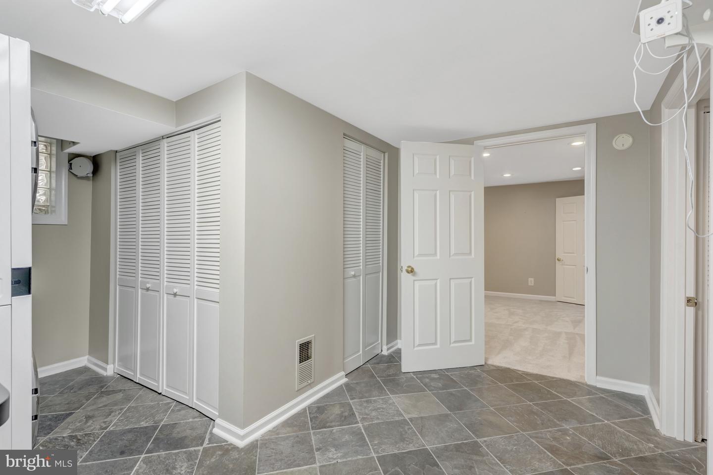 3313 MIDLAND RD, FAIRFAX, Virginia 22031, 5 Bedrooms Bedrooms, ,3 BathroomsBathrooms,Residential,For sale,3313 MIDLAND RD,VAFX2228354 MLS # VAFX2228354