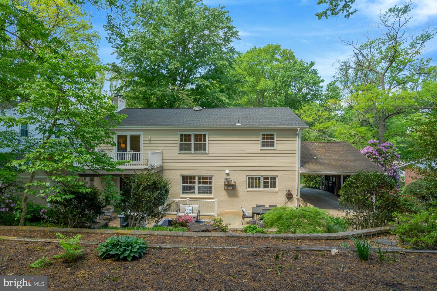 3313 MIDLAND RD, FAIRFAX, Virginia 22031, 5 Bedrooms Bedrooms, ,3 BathroomsBathrooms,Residential,For sale,3313 MIDLAND RD,VAFX2228354 MLS # VAFX2228354