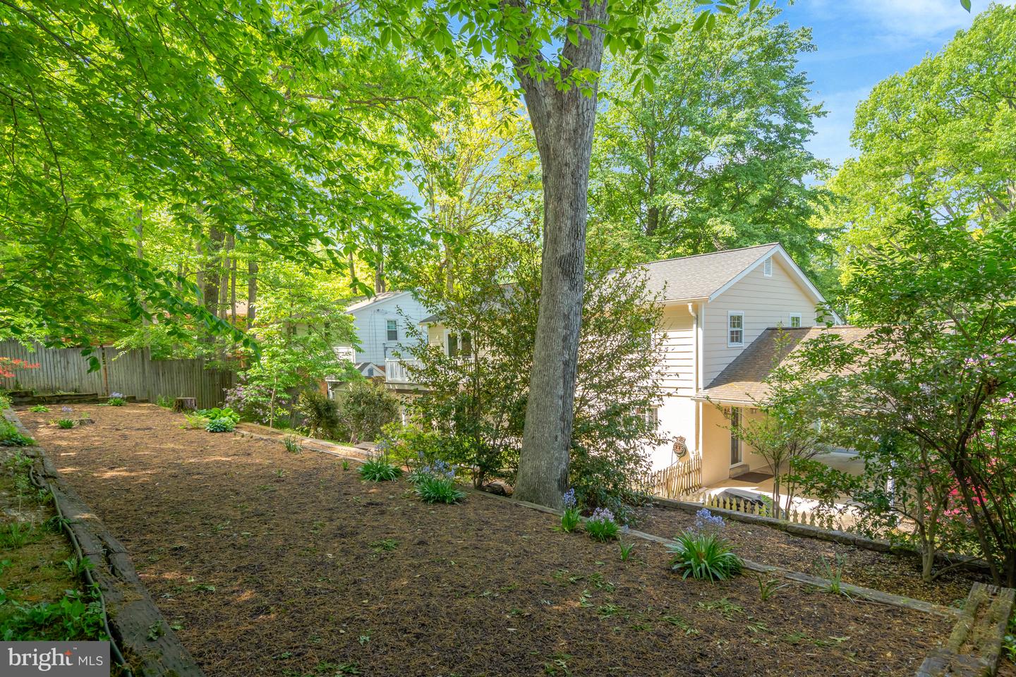 3313 MIDLAND RD, FAIRFAX, Virginia 22031, 5 Bedrooms Bedrooms, ,3 BathroomsBathrooms,Residential,For sale,3313 MIDLAND RD,VAFX2228354 MLS # VAFX2228354