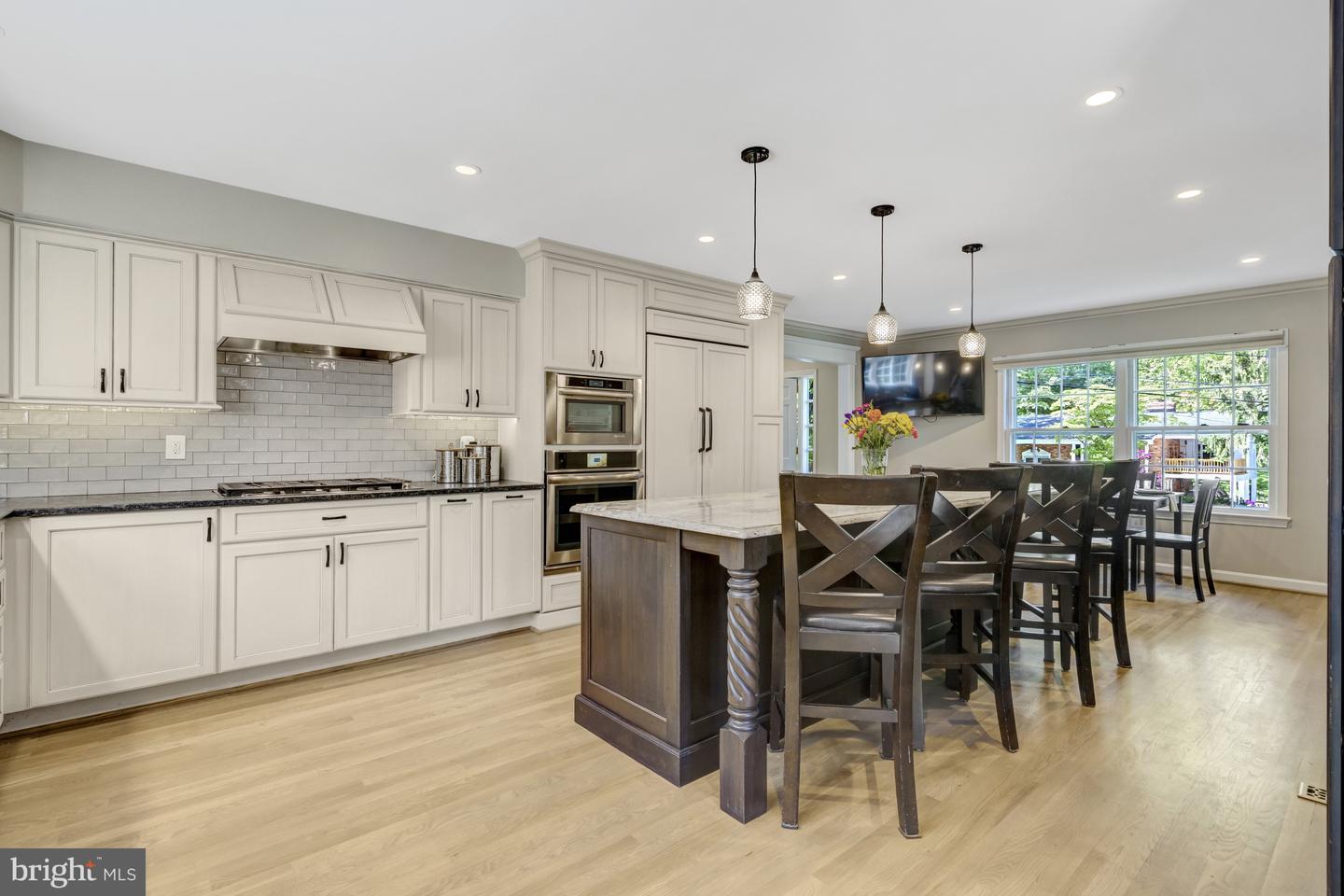 3313 MIDLAND RD, FAIRFAX, Virginia 22031, 5 Bedrooms Bedrooms, ,3 BathroomsBathrooms,Residential,For sale,3313 MIDLAND RD,VAFX2228354 MLS # VAFX2228354