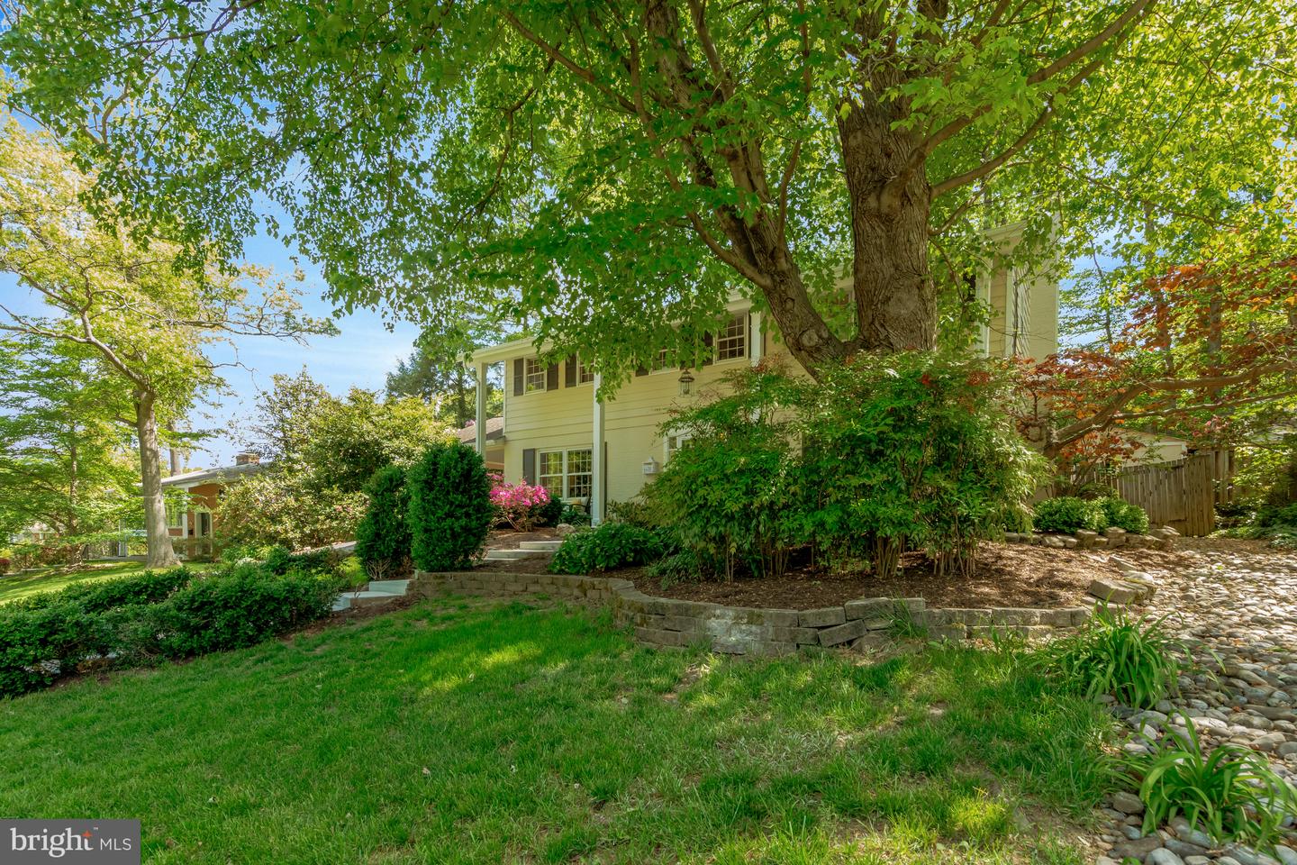 3313 MIDLAND RD, FAIRFAX, Virginia 22031, 5 Bedrooms Bedrooms, ,3 BathroomsBathrooms,Residential,For sale,3313 MIDLAND RD,VAFX2228354 MLS # VAFX2228354