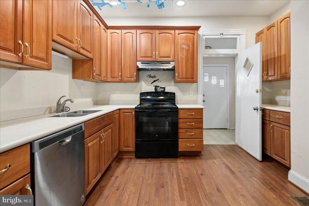 2106 FLAGLER PL NW, WASHINGTON, District Of Columbia 20001, 3 Bedrooms Bedrooms, ,2 BathroomsBathrooms,Residential,For sale,2106 FLAGLER PL NW,DCDC2191610 MLS # DCDC2191610