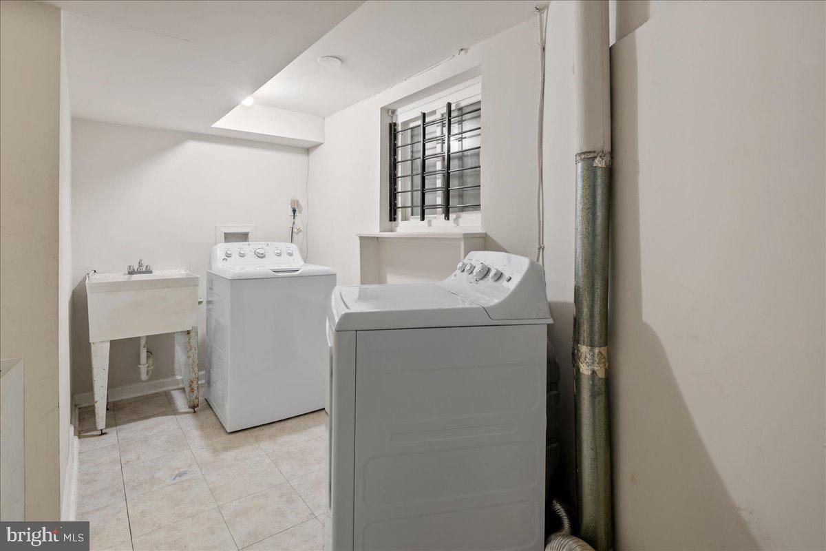 2106 FLAGLER PL NW, WASHINGTON, District Of Columbia 20001, 3 Bedrooms Bedrooms, ,2 BathroomsBathrooms,Residential,For sale,2106 FLAGLER PL NW,DCDC2191610 MLS # DCDC2191610